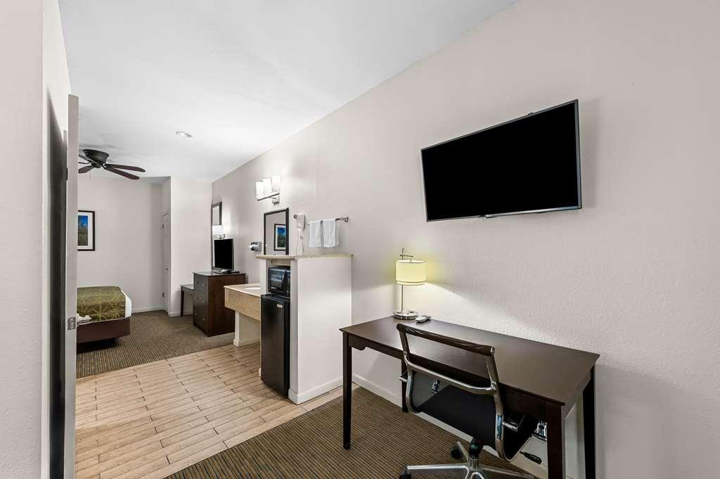 Best Western Delhi Inn Ruang foto