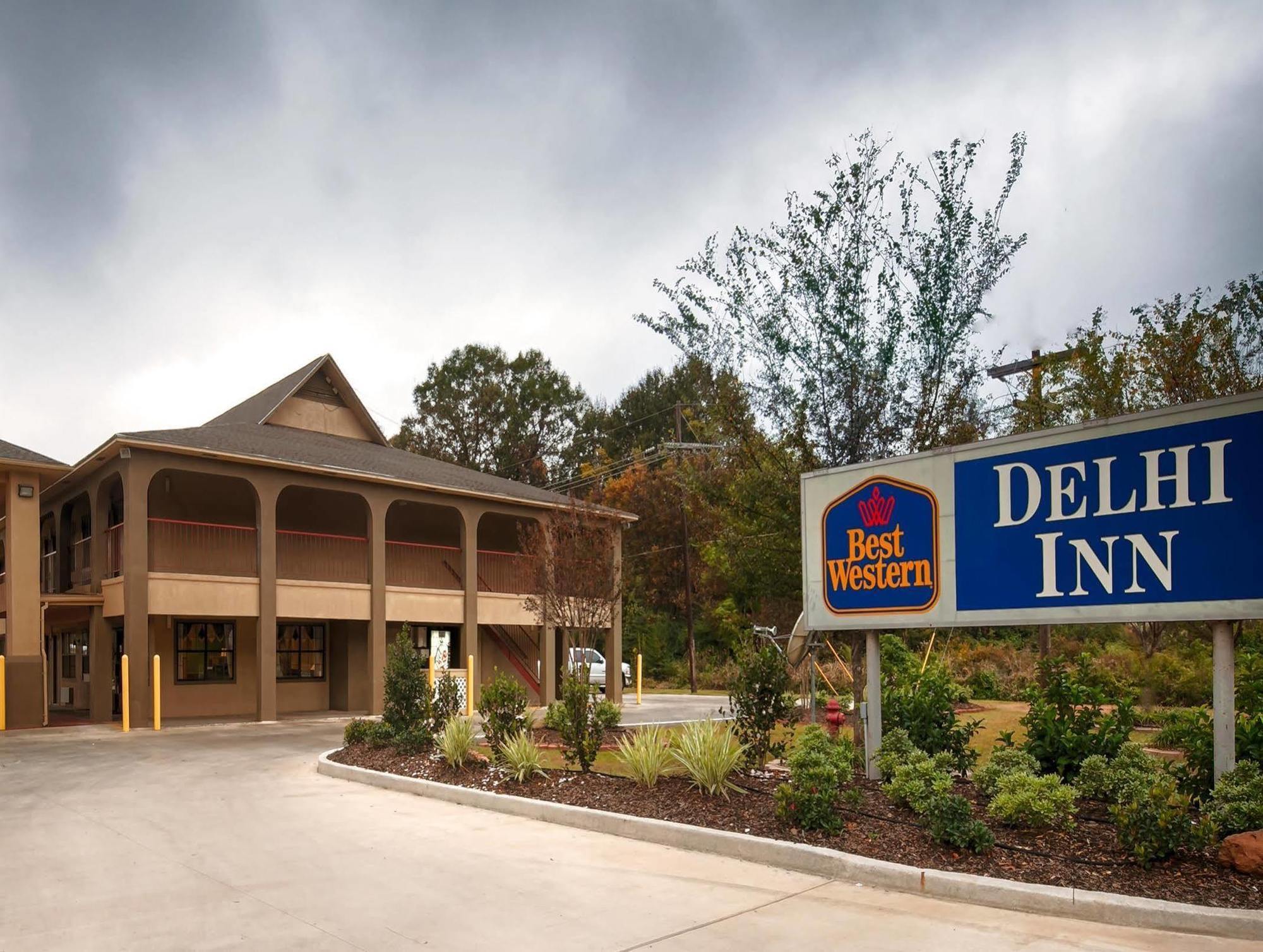 Best Western Delhi Inn Bagian luar foto